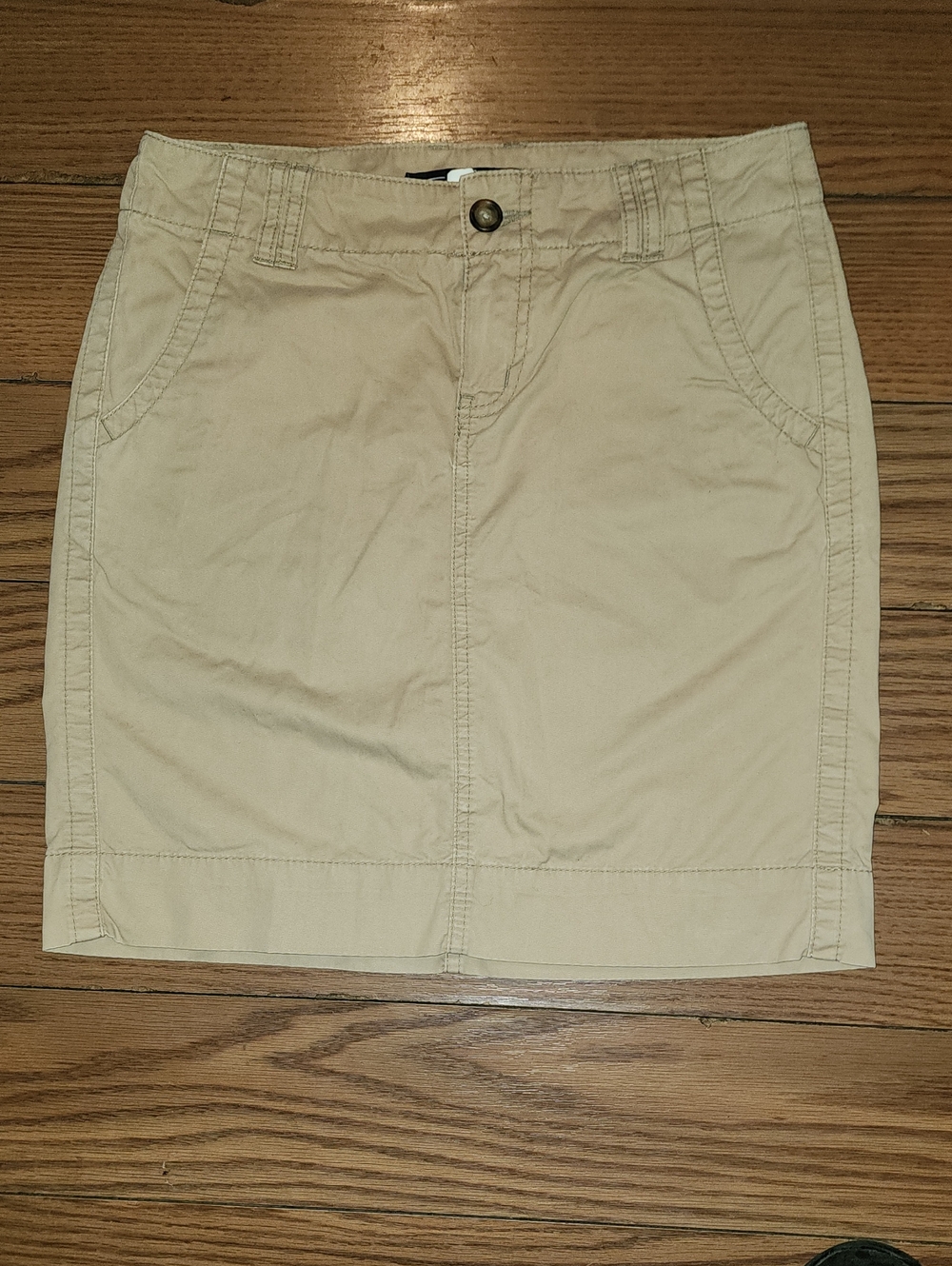 GAP Beige Cotton Skort